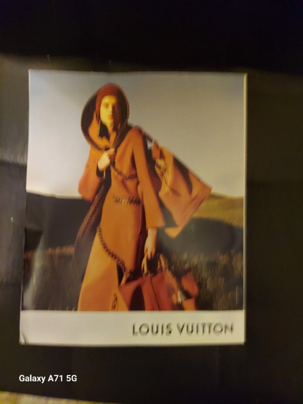 2 Magazine Bundle - Picture 7 of 7
